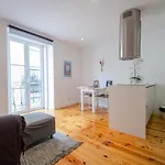 118 A - Flat Near Avenida *