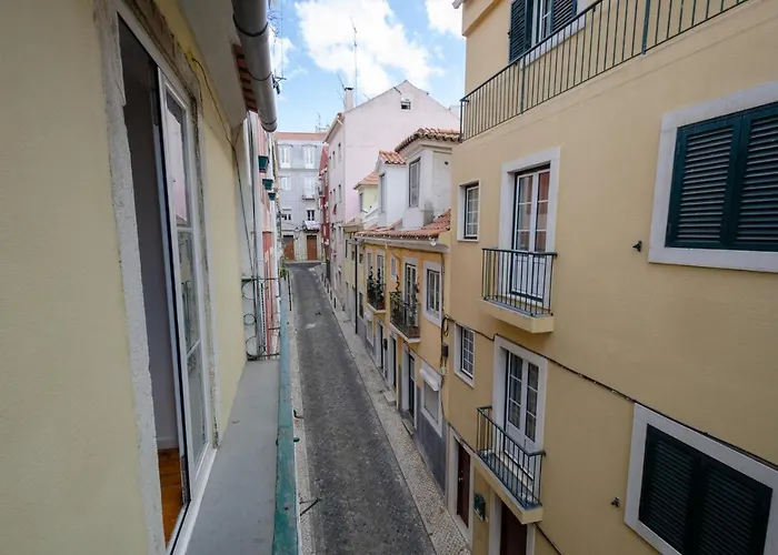 118 A - Flat Near Avenida Appartement