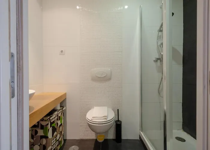 118 A - Flat Near Avenida